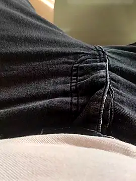 legolasleo online show from September 2025 04:36:02 AM