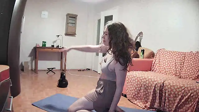 girliemilk online show from March 2025 09:22:01 PM