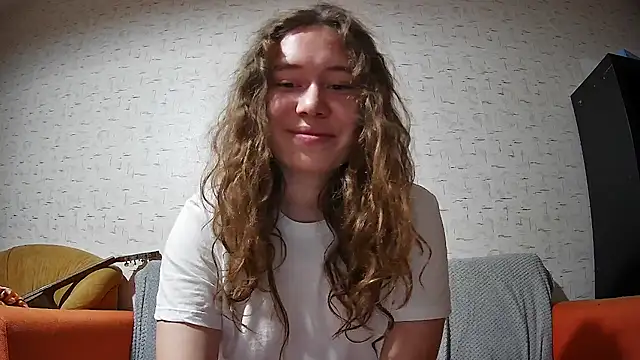 girliemilk online show from September 2025 05:58:01 PM