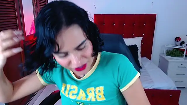 veronica luar online show from November 2025 06:03:02 AM