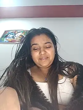 Snapshot of RAYI_01 chatting on February 2025 08:21:01 PM RAYI 01 online show from February 2025 08:21:01 PM