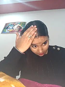 Snapshot of RAYI_01 chatting on February 2025 04:36:01 PM RAYI 01 online show from February 2025 04:36:01 PM