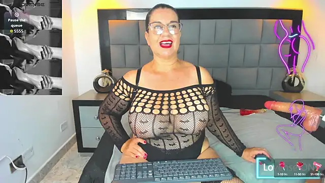 Your Lady Milf online show from September 2025 08:45:01 PM