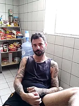 Snapshot of xdandan69 chatting on February 2025 12:54:01 PM xdandan69 online show from February 2025 12:54:01 PM