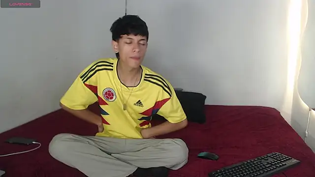 Snapshot of the_murderer chatting on March 2025 05:32:01 AM the murderer online show from March 2025 05:32:01 AM