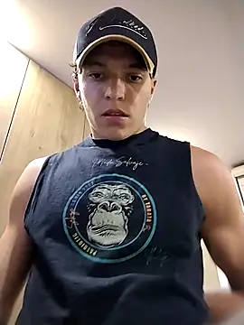 Snapshot of Mastrangelo_xxx chatting on November 2025 04:23:02 AM Mastrangelo xxx online show from November 2025 04:23:02 AM