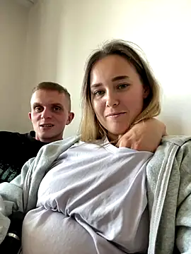 Snapshot of alisanikita chatting on September 2025 09:35:02 AM alisanikita online show from September 2025 09:35:02 AM