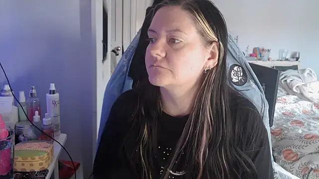 AureliaXOX online show from October 2025 09:38:02 AM