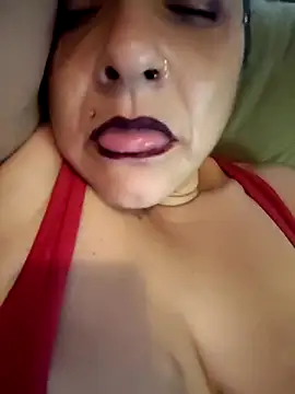 Snapshot of GsSpot69 chatting on September 2025 06:11:02 PM GsSpot69 online show from September 2025 06:11:02 PM