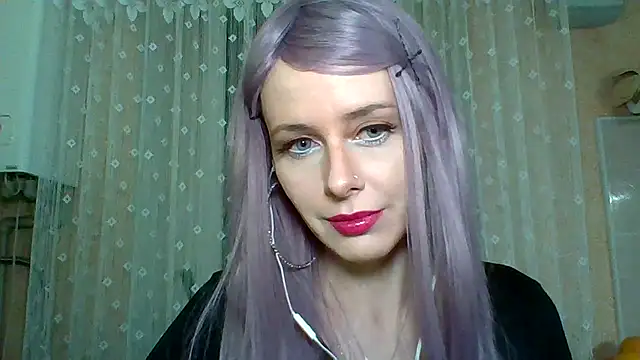 LuminousLady online show from February 2025 08:10:01 PM