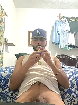 Snapshot of dickman10 chatting on October 2025 04:05:02 AM dickman10 online show from October 2025 04:05:02 AM