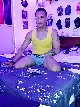 XhaseFoX online show from March 2025 11:20:02 PM