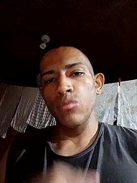 Mineirinho043 online show from February 2025 04:57:01 AM