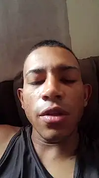 Mineirinho043 online show from February 2025 01:19:01 PM