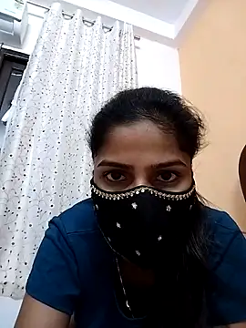 Snapshot of fuungirl38 chatting on October 2025 05:43:01 PM fuungirl38 online show from October 2025 05:43:01 PM