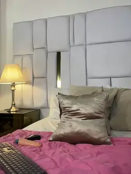 cattaleya get online show from March 2025 04:00:02 PM