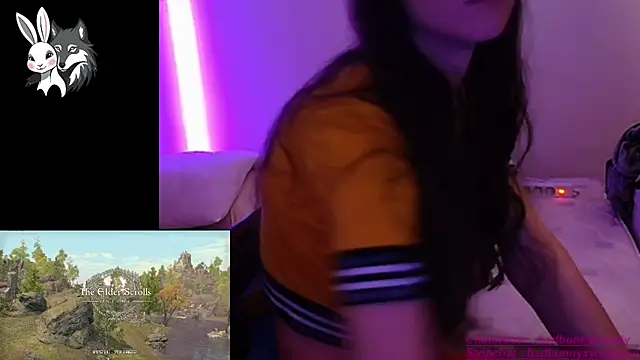 BadBunnyXWolfyLive online show from October 2025 06:39:01 PM