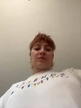 Maggie Geller online show from October 2025 05:02:02 PM