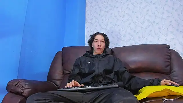 Gadiel Sex online show from March 2025 01:29:01 PM