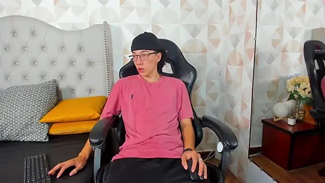 Gadiel Sex online show from March 2025 01:35:02 PM