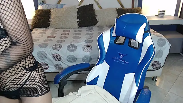 julieta fn online show from March 2025 02:14:02 AM