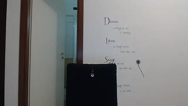 Eva Eldis online show from September 2025 01:05:02 PM