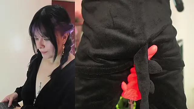 Snapshot of Neekito_ chatting on December 2025 07:40:02 PM Neekito online show from December 2025 07:40:02 PM