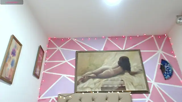 Snapshot of Dolldirtyxxx chatting on March 2025 05:24:02 AM Dolldirtyxxx online show from March 2025 05:24:02 AM