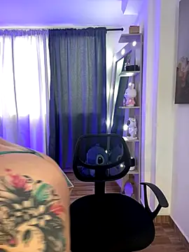 Snapshot of Madissonlove_1 chatting on October 2025 12:35:01 PM Madissonlove 1 online show from October 2025 12:35:01 PM