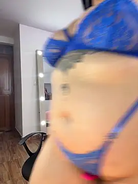 Snapshot of Madissonlove_1 chatting on October 2025 06:41:02 PM Madissonlove 1 online show from October 2025 06:41:02 PM