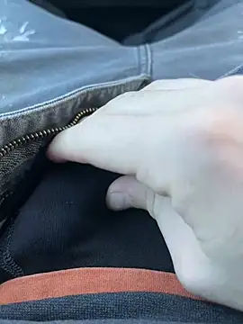 Snapshot of Funtims999 chatting on February 2025 03:26:01 PM Funtims999 online show from February 2025 03:26:01 PM