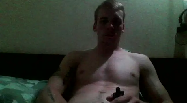 Snapshot of Novinho_pica_rosa chatting on February 2025 03:00:02 AM Novinho pica rosa online show from February 2025 03:00:02 AM