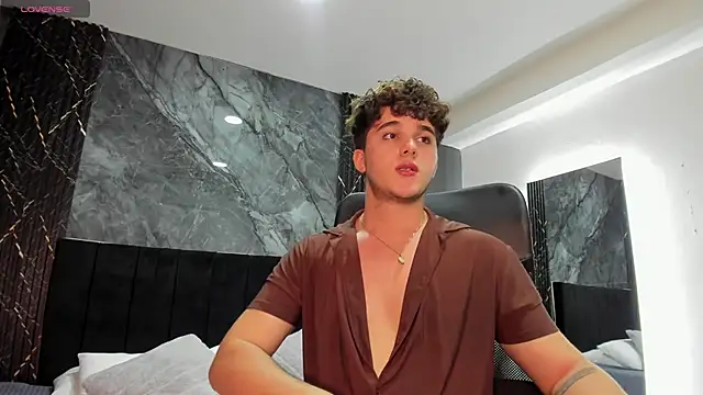 ErosGeorgiou online show from March 2025 03:29:02 PM