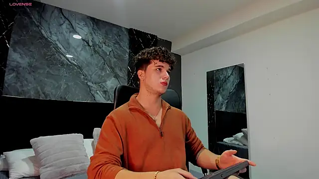 ErosGeorgiou online show from March 2025 12:18:02 PM