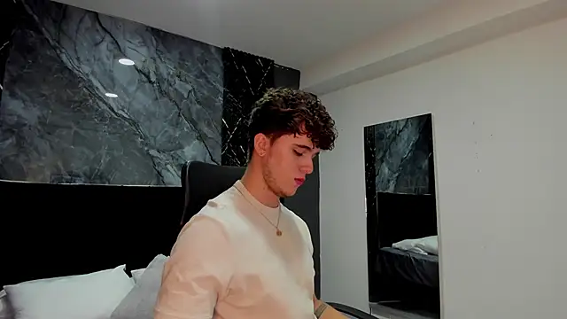 ErosGeorgiou online show from March 2025 03:39:02 PM