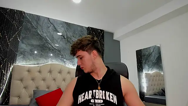 ErosGeorgiou online show from September 2025 11:24:01 AM