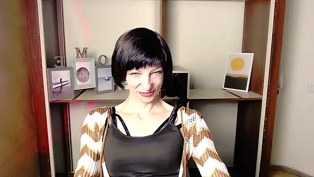  AngeliaFlow  online show from September 2025 06:51:02 AM