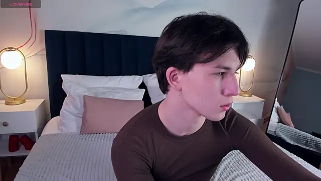 AdrianoAubert online show from March 2025 03:12:02 AM