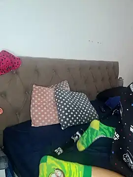 Snapshot of nickelfie chatting on March 2025 10:37:01 AM nickelfie online show from March 2025 10:37:01 AM