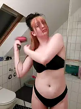 Gamergirl-Linela online show from February 2025 05:46:02 PM