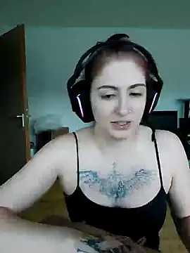 Gamergirl-Linela online show from March 2025 04:30:02 PM