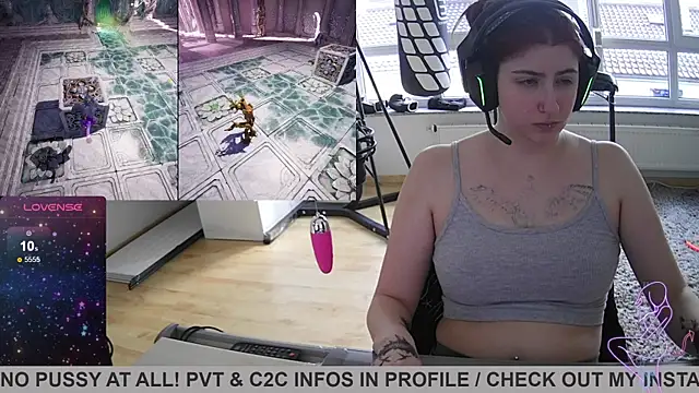Gamergirl-Linela online show from March 2025 04:12:01 PM