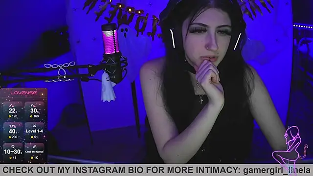 Gamergirl-Linela online show from October 2025 09:50:01 PM