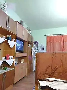 Snapshot of IvettkeXXX chatting on February 2025 07:17:01 PM IvettkeXXX online show from February 2025 07:17:01 PM