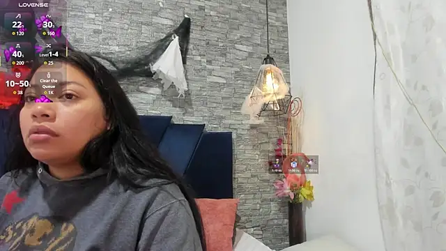 Snapshot of Sophia_Brunett chatting on October 2025 11:54:02 AM Sophia Brunett online show from October 2025 11:54:02 AM