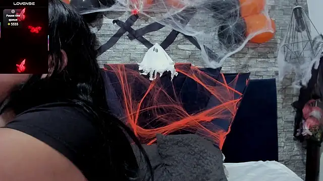 Snapshot of Sophia_Brunett chatting on October 2025 11:47:02 AM Sophia Brunett online show from October 2025 11:47:02 AM