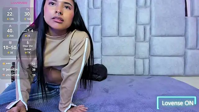 Snapshot of Vera_Best_ chatting on March 2025 09:37:01 PM Vera Best online show from March 2025 09:37:01 PM