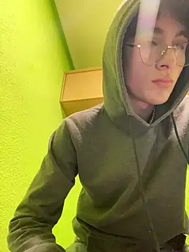 Snapshot of stormmart18 chatting on February 2025 08:20:02 PM stormmart18 online show from February 2025 08:20:02 PM