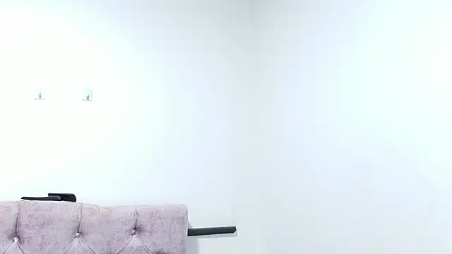 Snapshot of Skye_Moore chatting on October 2025 12:05:02 PM Skye Moore online show from October 2025 12:05:02 PM