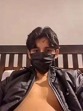 doyle0389 online show from February 2025 07:30:01 PM